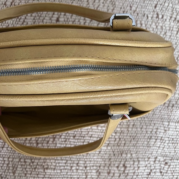 Vintage Leather Weekender Bag - Picture 5 of 8